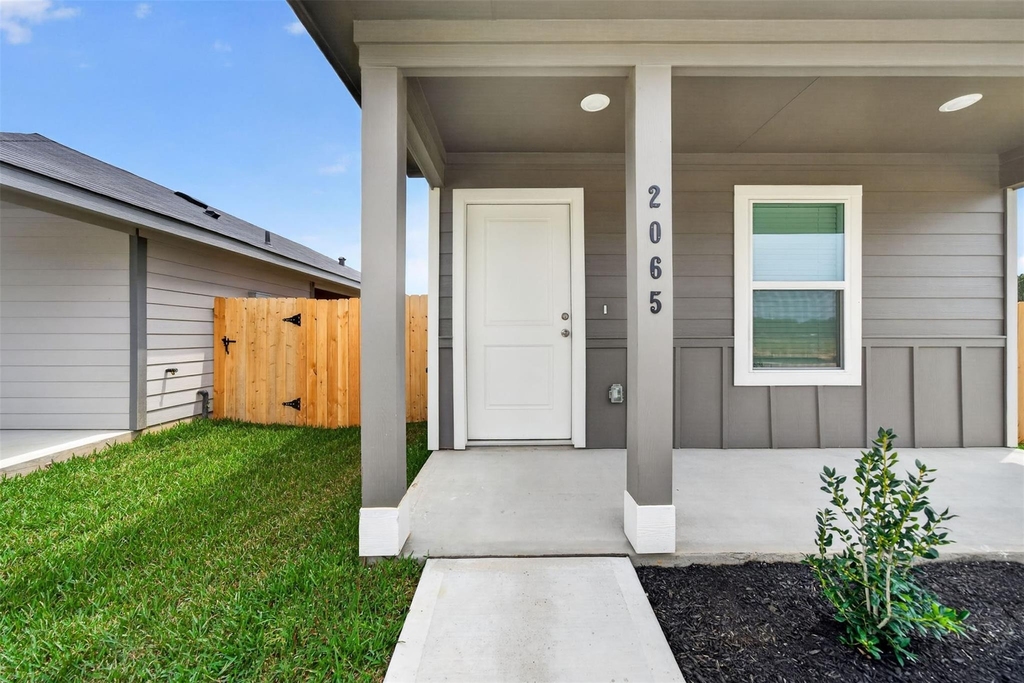 2065 East Gemini - Photo 3
