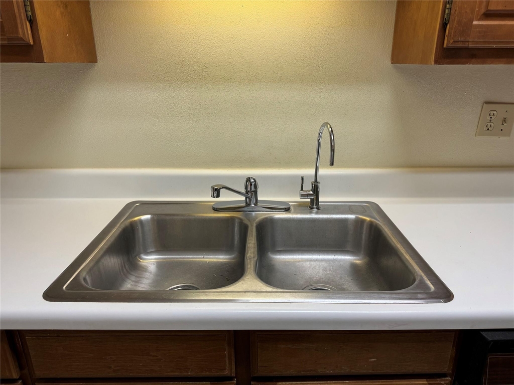 2475 Underwood Street - Photo 12