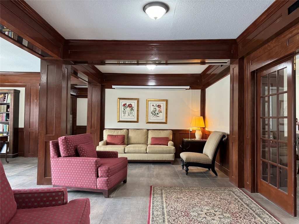 2475 Underwood Street - Photo 33