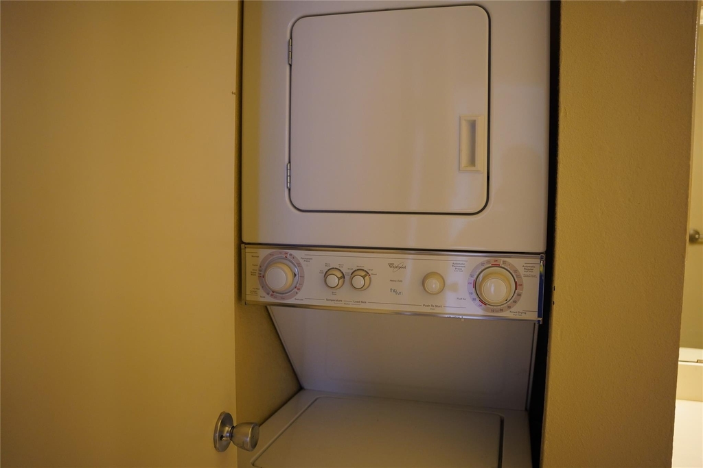 2475 Underwood Street - Photo 7