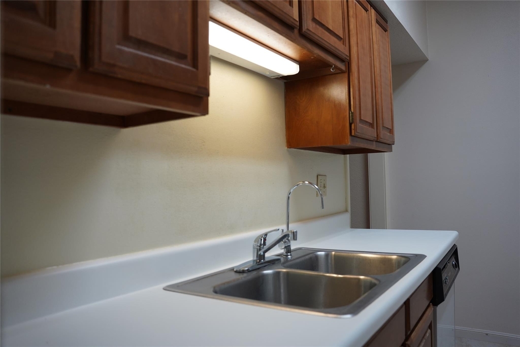 2475 Underwood Street - Photo 15