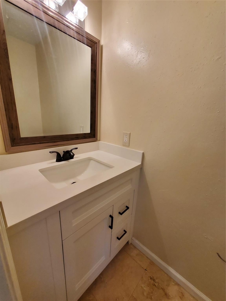 2810 Arrowhead Drive - Photo 5