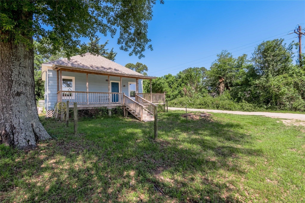 3210 Elks Drive - Photo 0