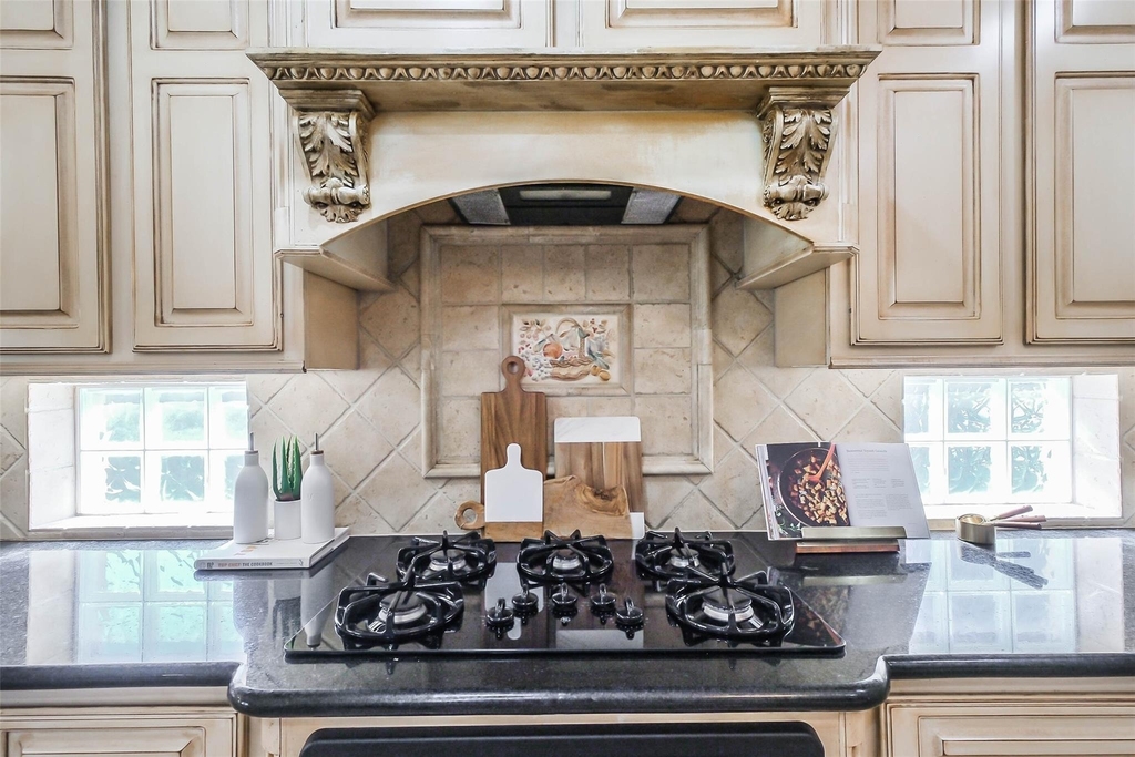 12411 Santiago Cove Lane - Photo 15