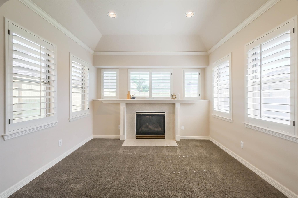 12411 Santiago Cove Lane - Photo 18