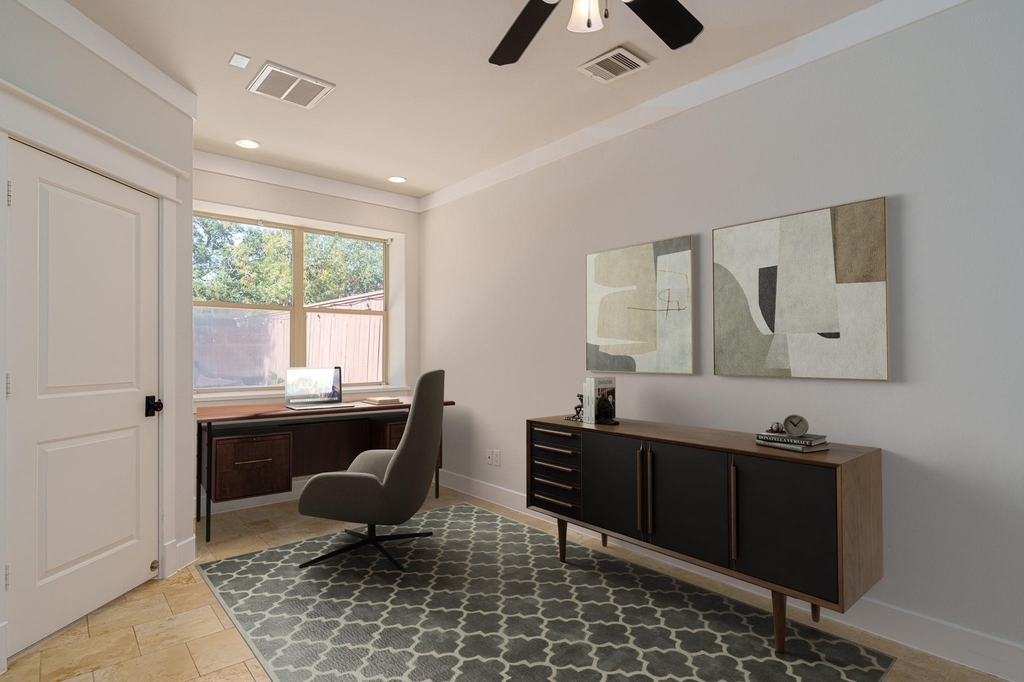 225 Knox Street - Photo 7
