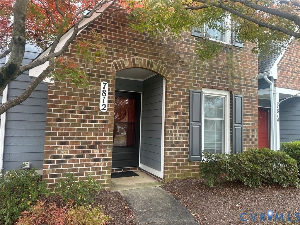 7812 Coachford Court - Photo 0