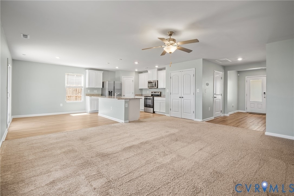 2854 Meadow View Boulevard - Photo 28