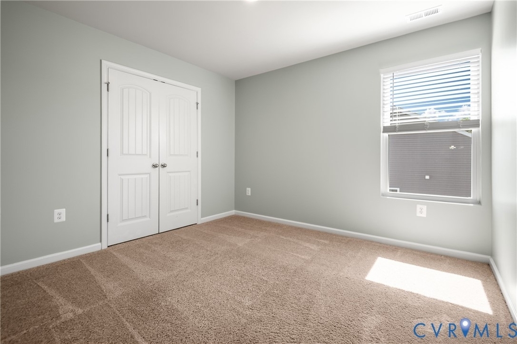 2854 Meadow View Boulevard - Photo 11