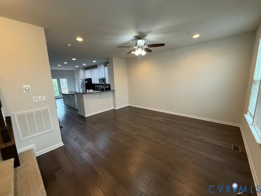 11955 Shire View Way - Photo 1