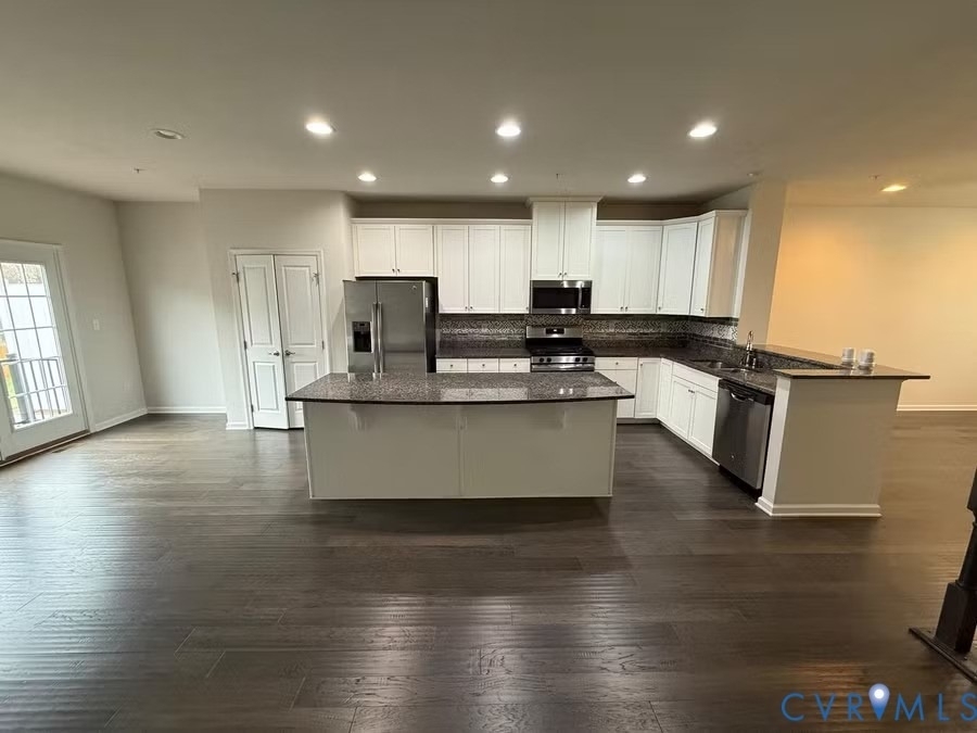 11955 Shire View Way - Photo 0