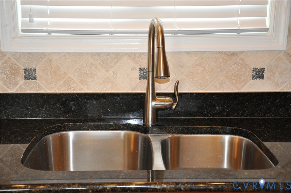 2525 Perch Lane - Photo 15