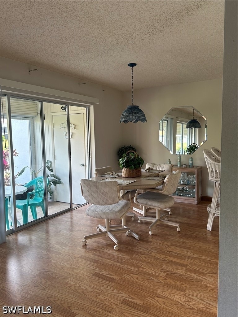 5479 Peppertree Drive - Photo 3