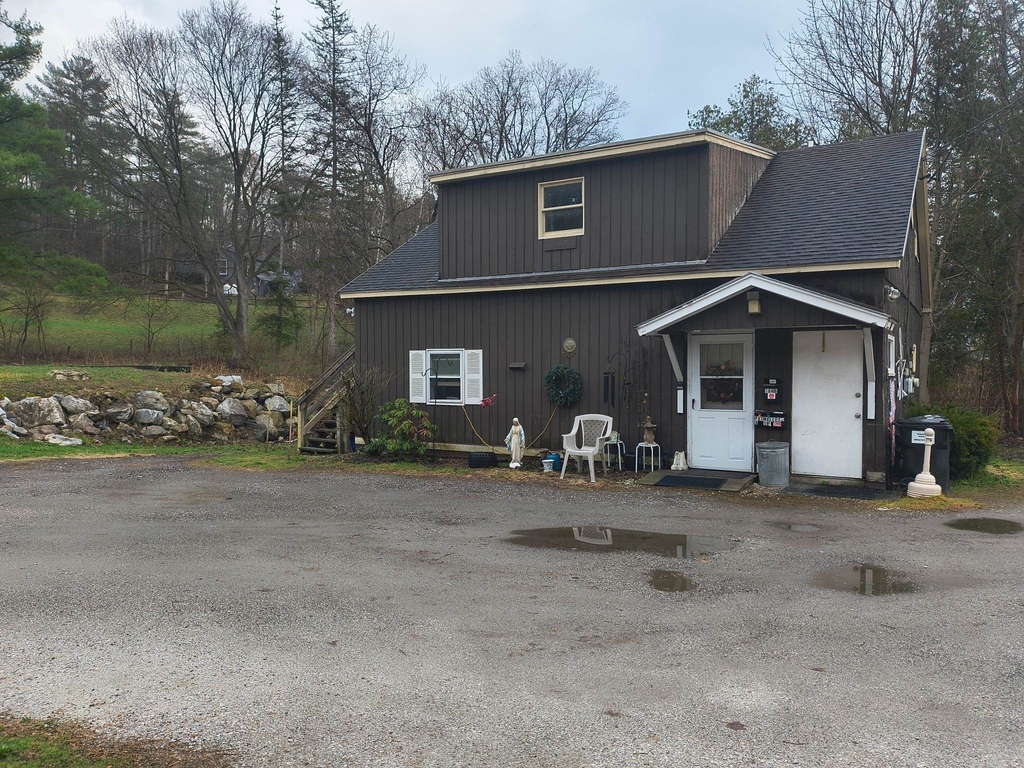 184 N Main - Photo 0