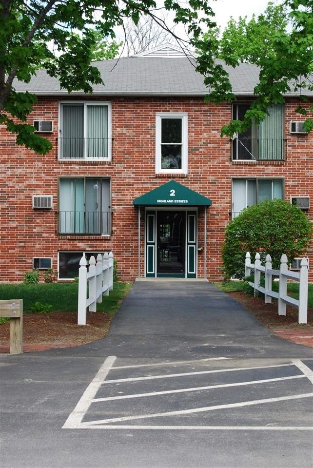 93 West - Photo 2