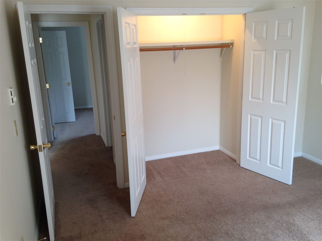 93 West - Photo 21
