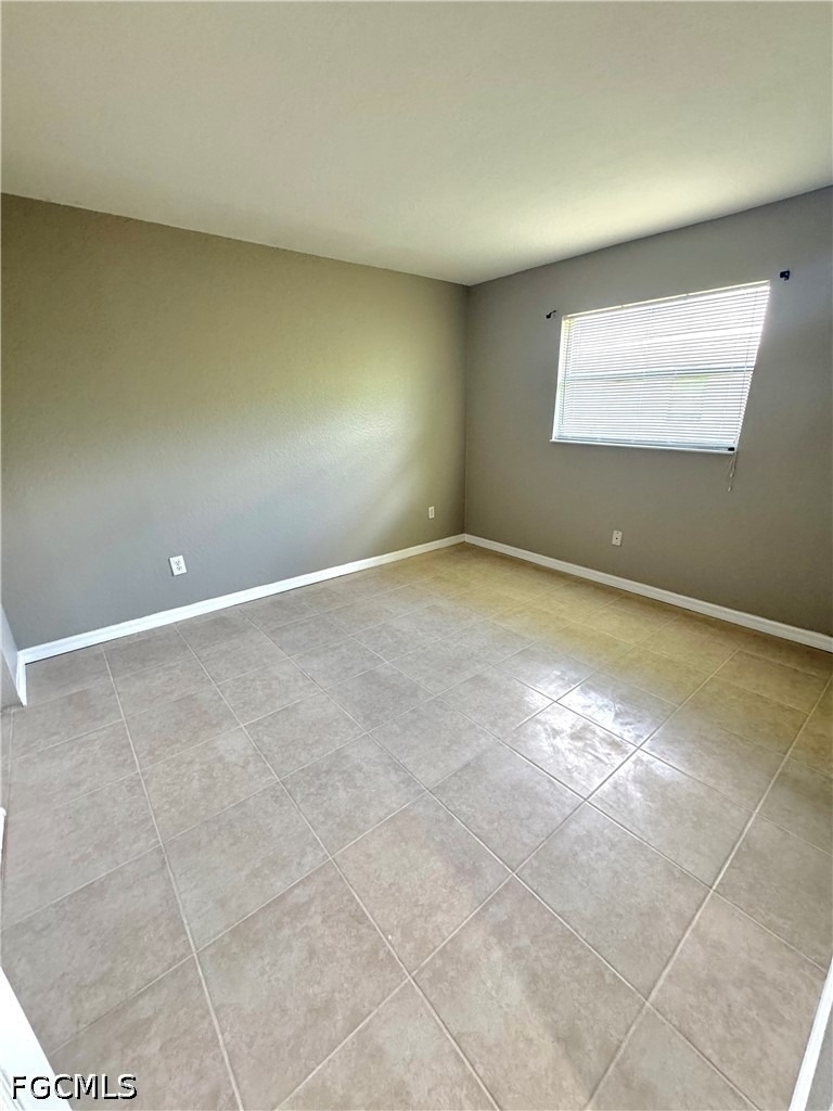 129 Se 23rd Place - Photo 7