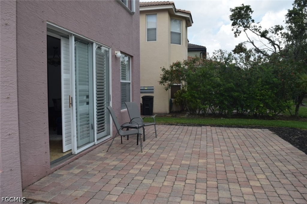 9923 Springlake Circle - Photo 5