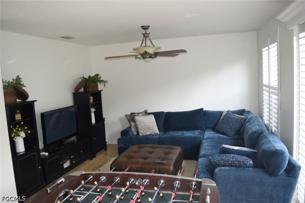 9923 Springlake Circle - Photo 2