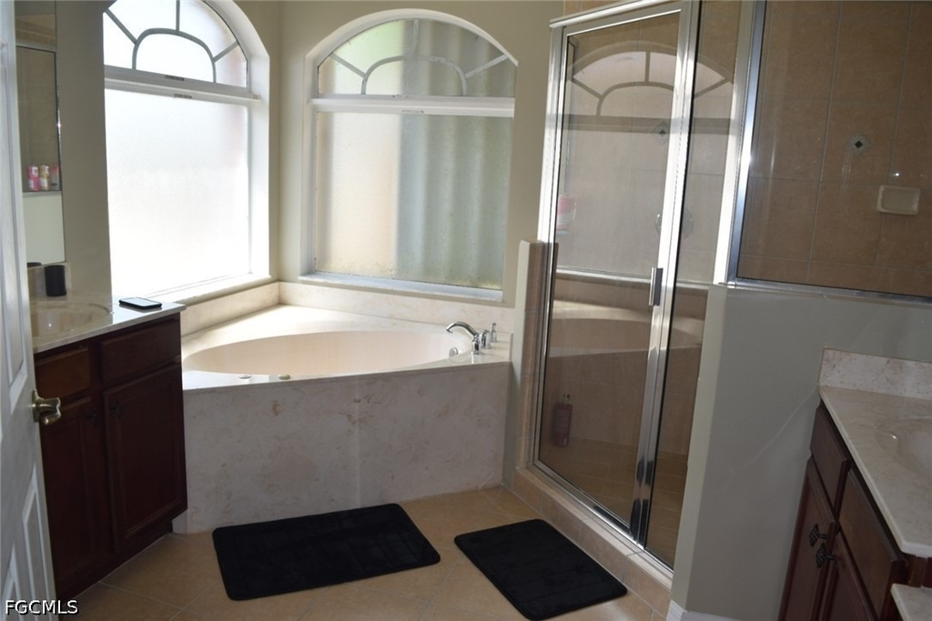 9923 Springlake Circle - Photo 7