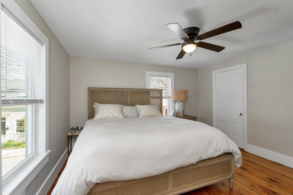 16 Chestnut - Photo 13