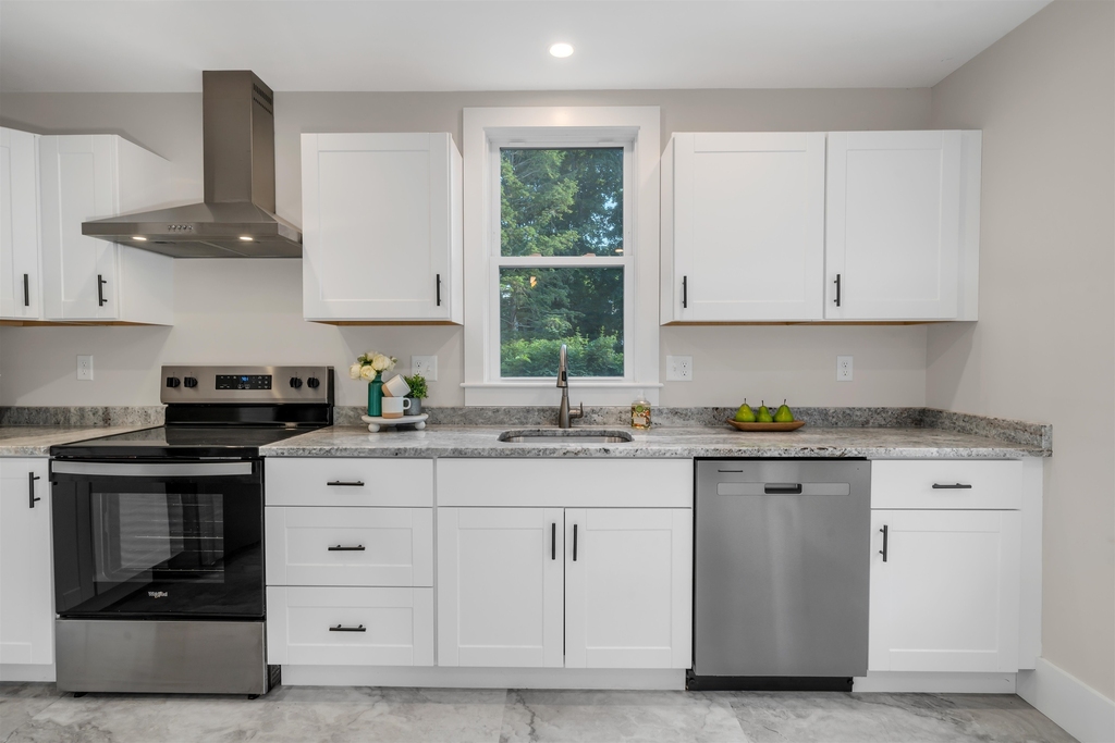 16 Chestnut - Photo 21