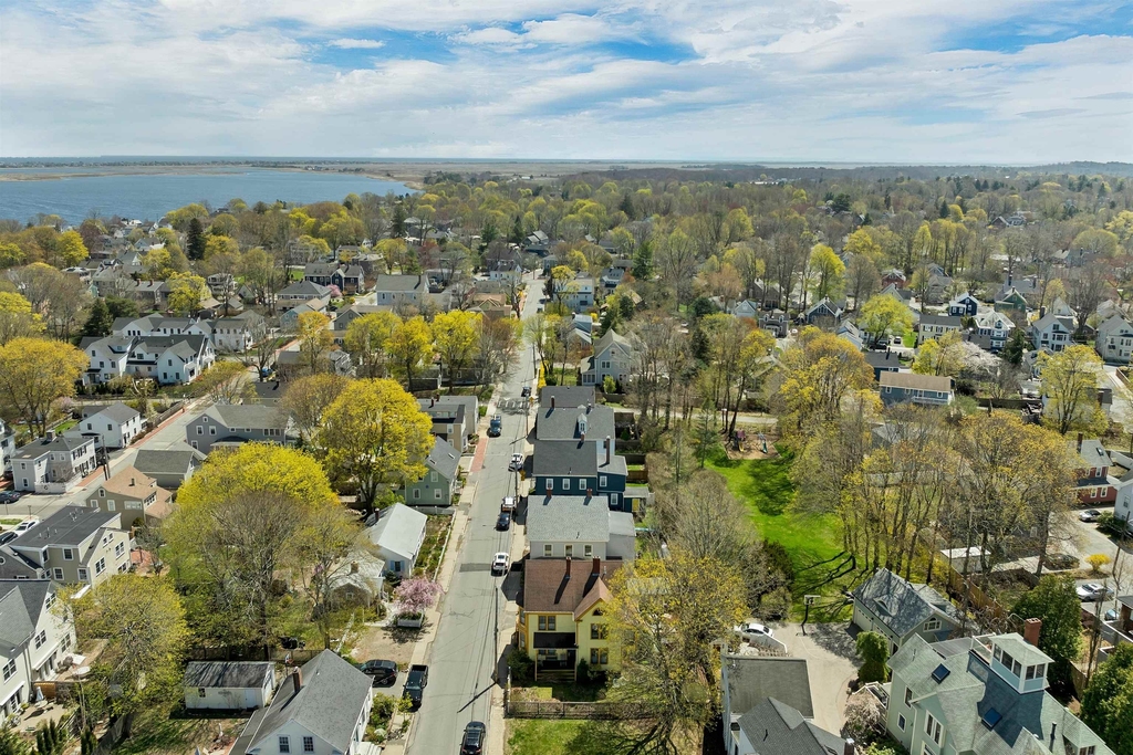 16 Chestnut - Photo 11