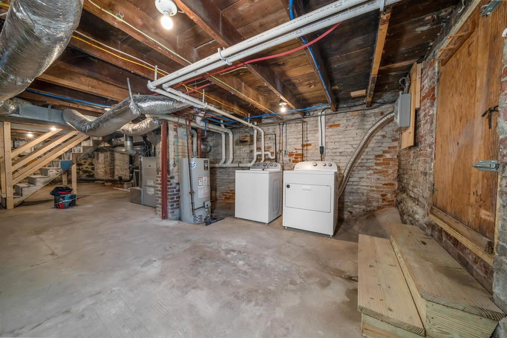 16 Chestnut - Photo 37