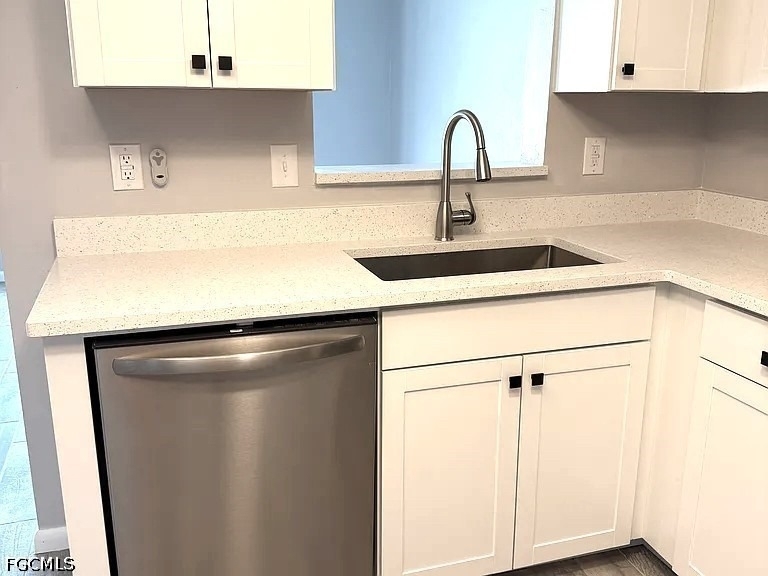4728 Orange Grove Boulevard - Photo 3