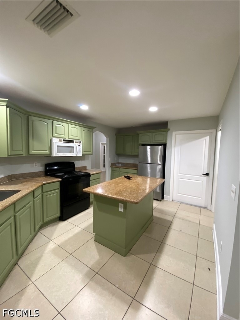 5100 Hanna Avenue N - Photo 1