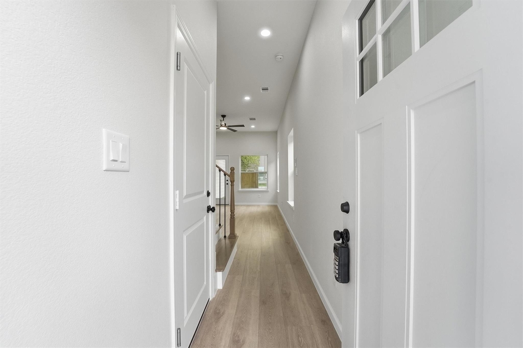 4354 Clover Street - Photo 3