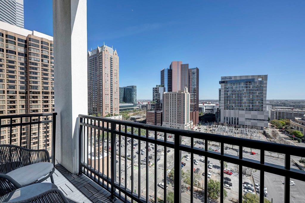 1211 Caroline Street - Photo 37
