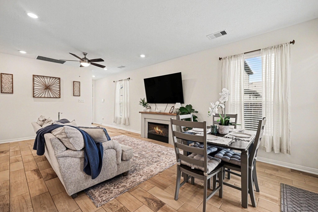 41530 Stampede Stream Drive - Photo 2