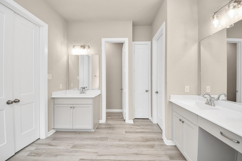 584 Santa Rosa Hills Drive - Photo 18