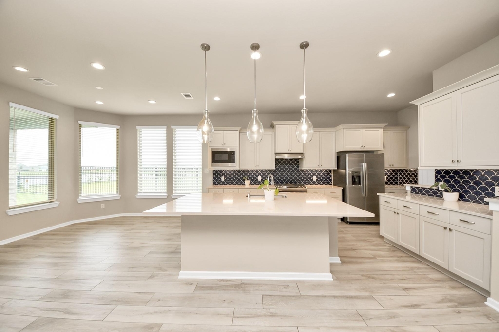 584 Santa Rosa Hills Drive - Photo 9