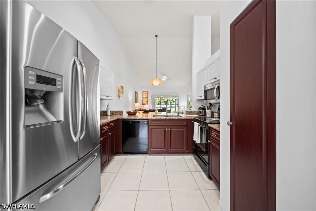 627 Saint Andrews Boulevard - Photo 4