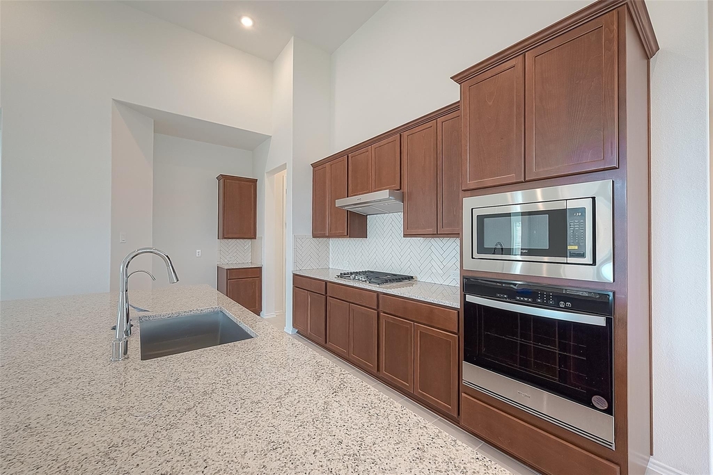 1303 Munson Valley Road - Photo 17