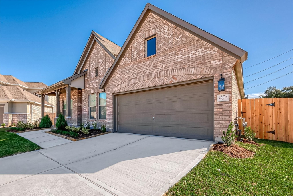 1303 Munson Valley Road - Photo 1