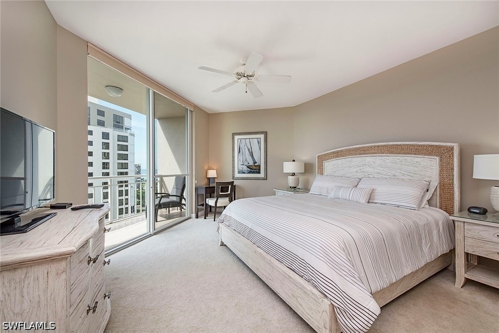 4255 Gulf Shore Boulevard N - Photo 4