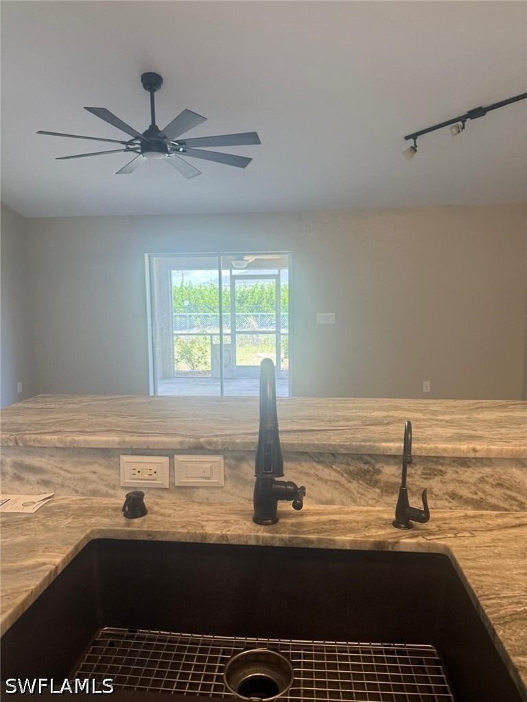 1917 Nw 12th Avenue - Photo 5