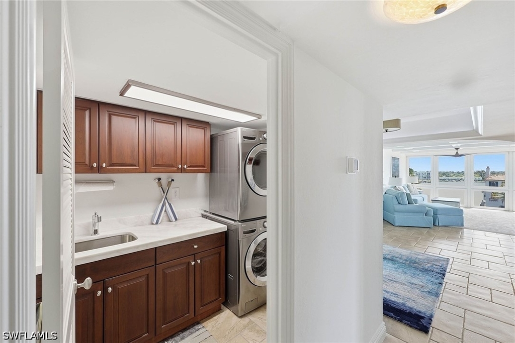 4031 Gulf Shore Boulevard N - Photo 31