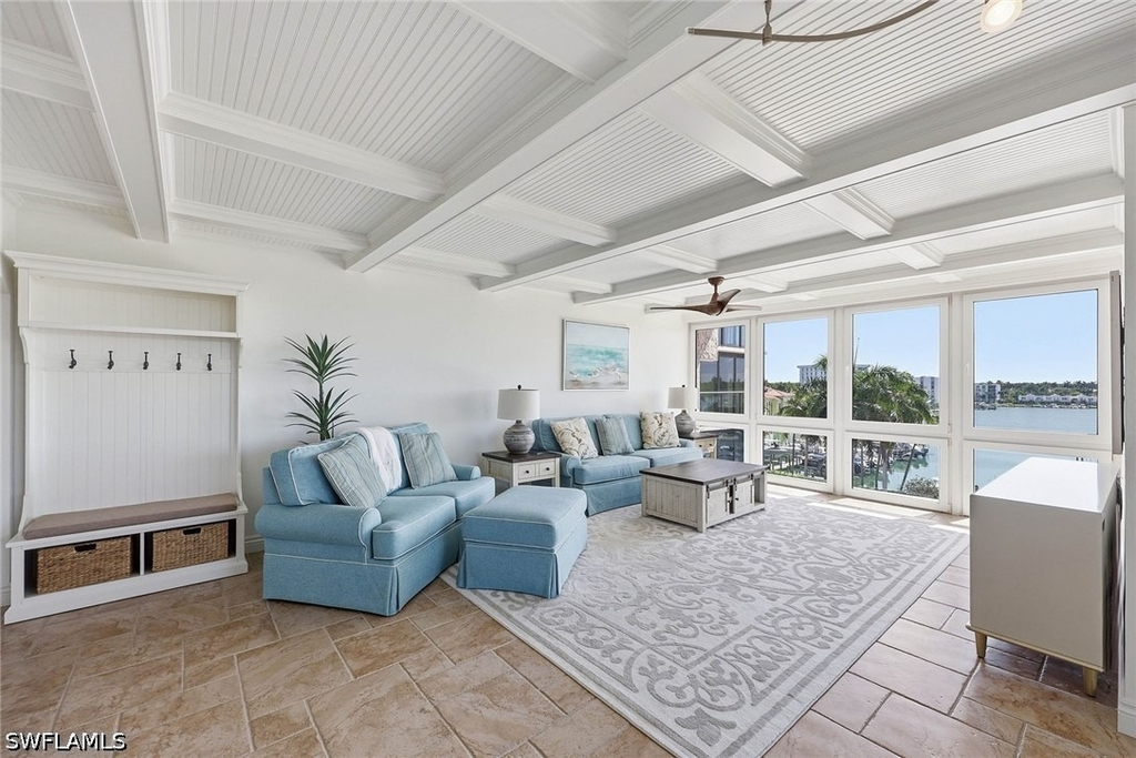 4031 Gulf Shore Boulevard N - Photo 9