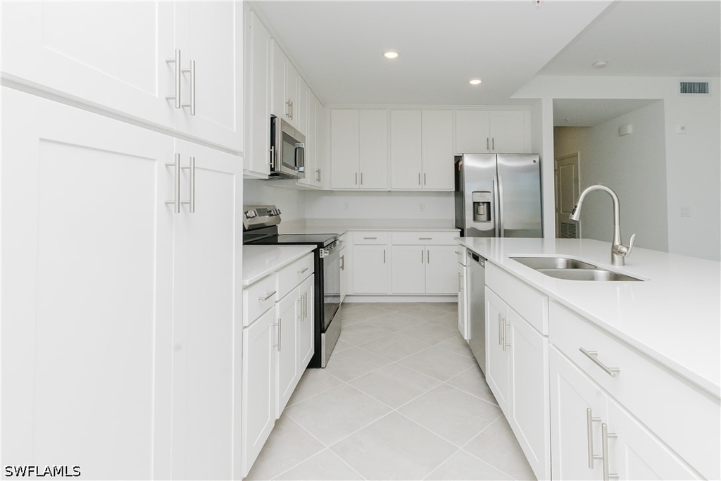 18451 Copperhead Court N - Photo 2