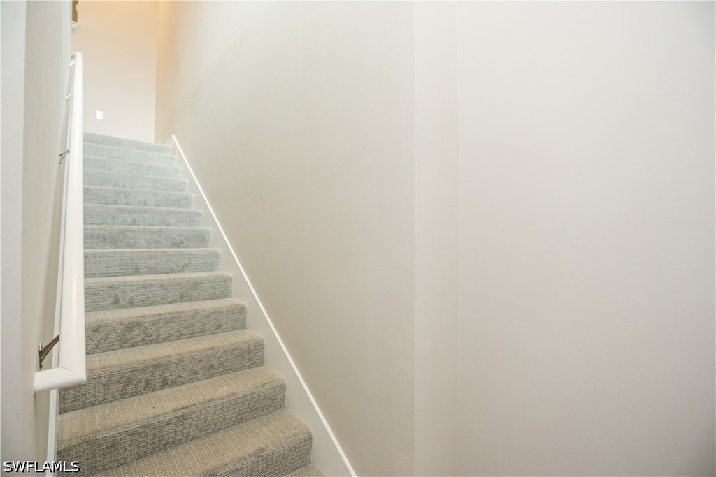 2626 Seychelles Circle - Photo 2