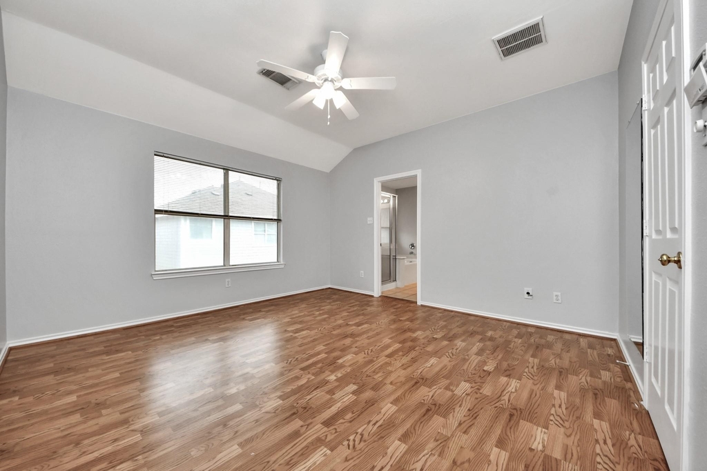 16526 Cairngrove Lane - Photo 27