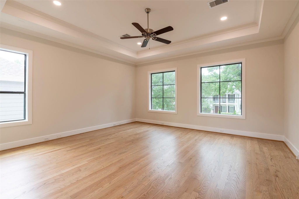 1507 Martin Street - Photo 32