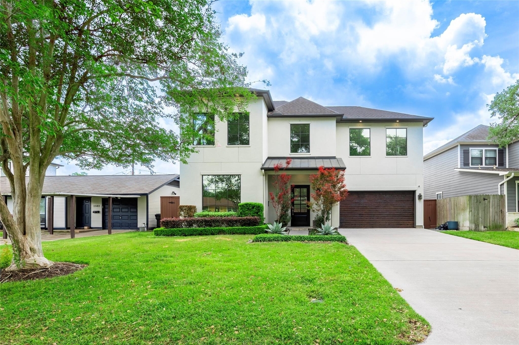 1507 Martin Street - Photo 1