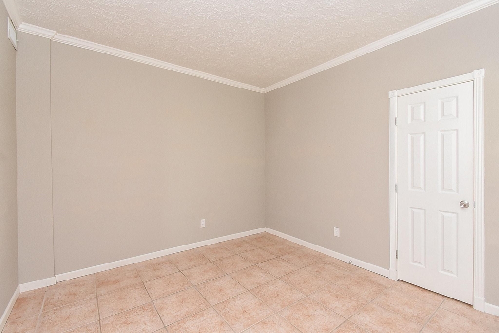 9400 Doliver Drive - Photo 36