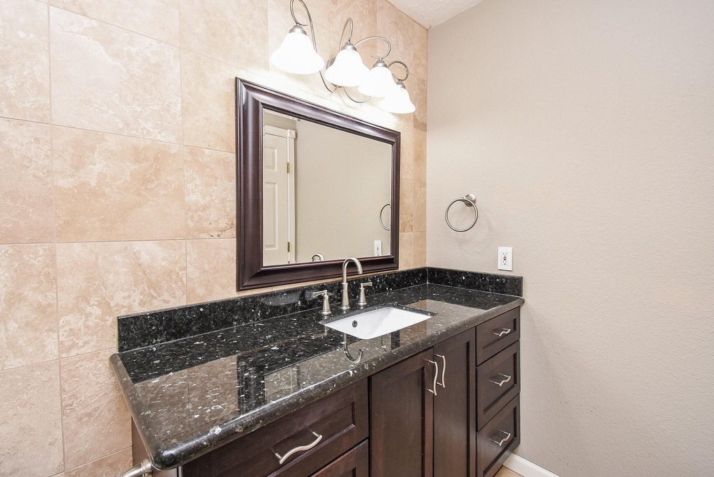 9400 Doliver Drive - Photo 29