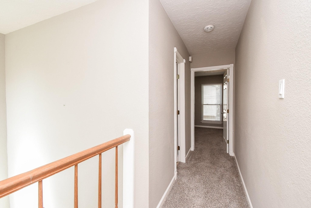 9400 Doliver Drive - Photo 18